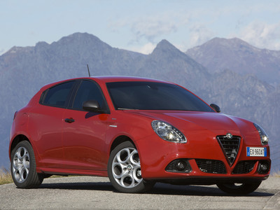ALFA Giulietta外觀實拍圖