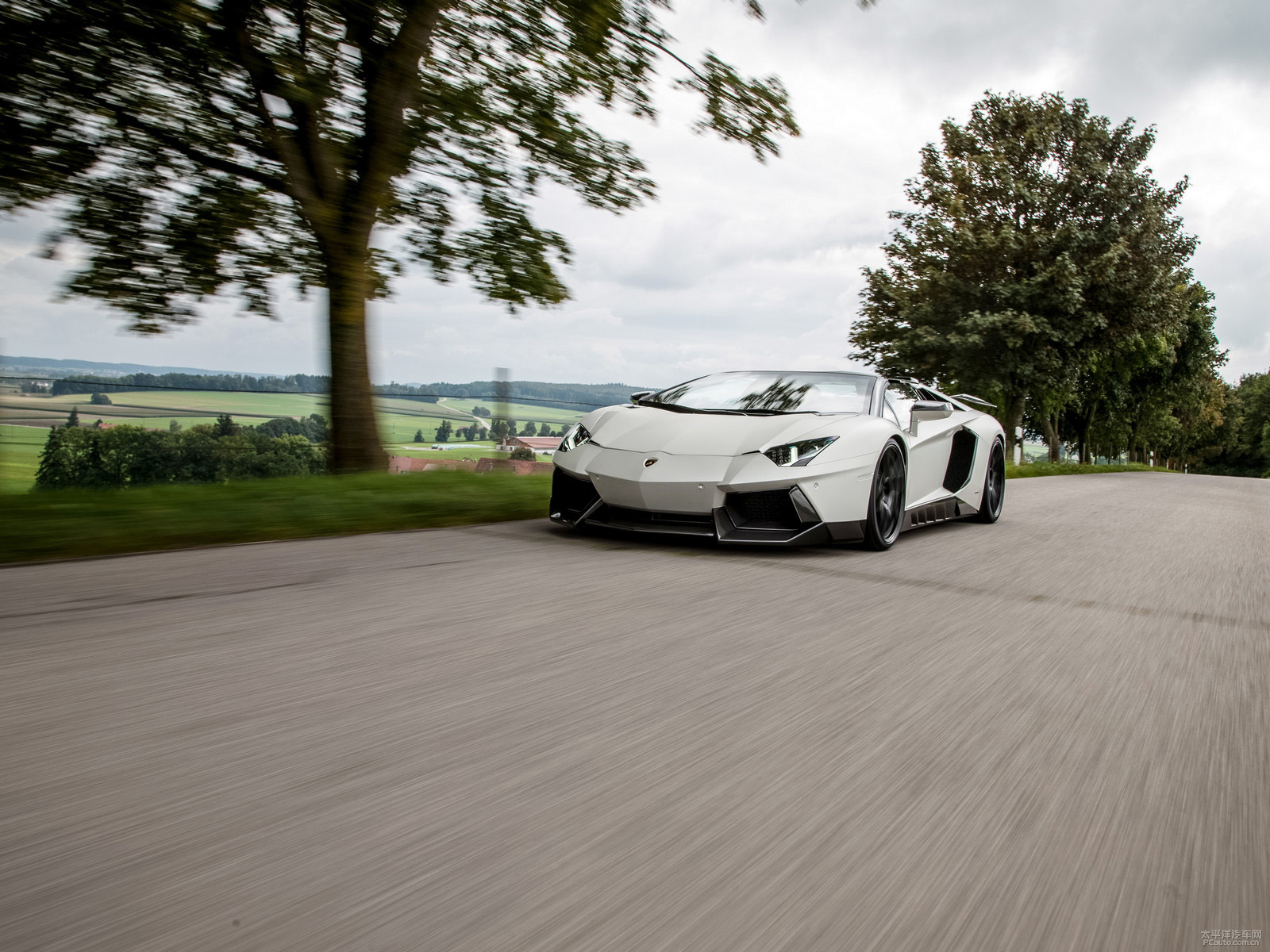 Aventador外觀高清大圖
