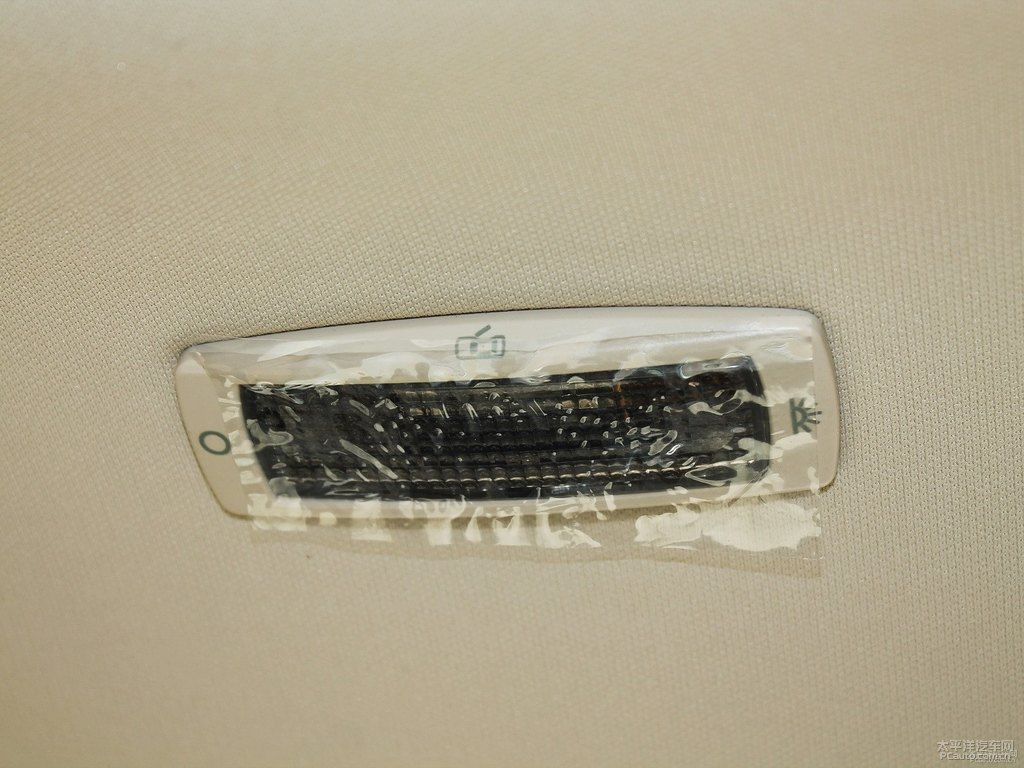峻嶺棕途觀車廂內(nèi)飾圖片