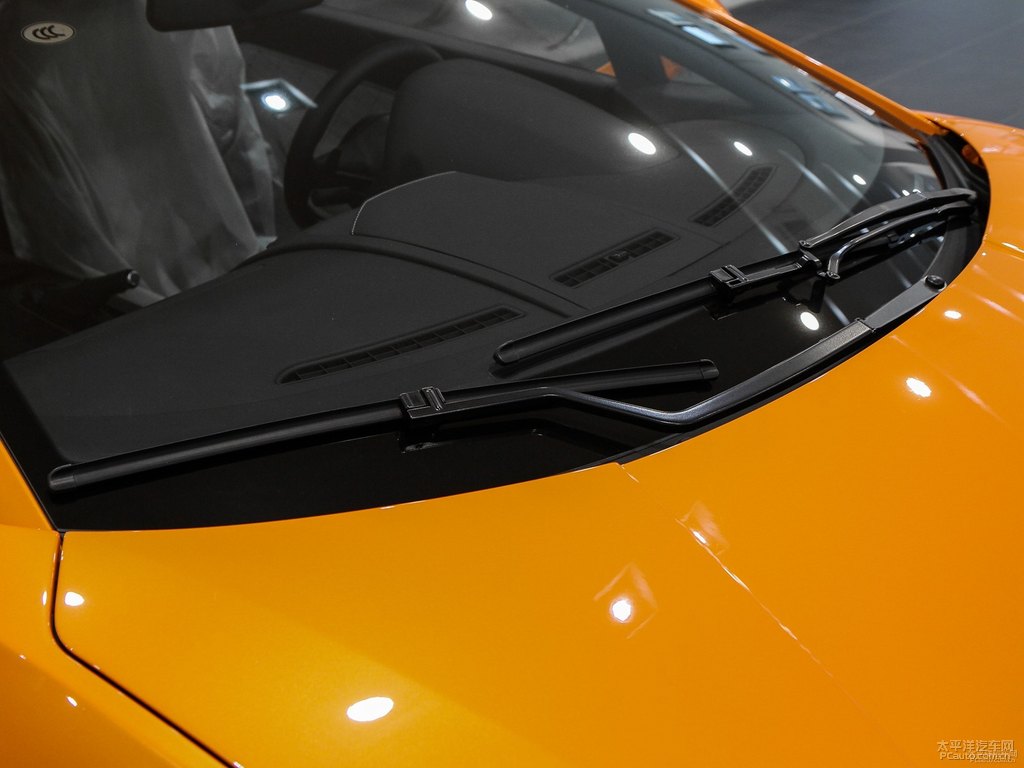 ɫwGallardo܇^DƬ