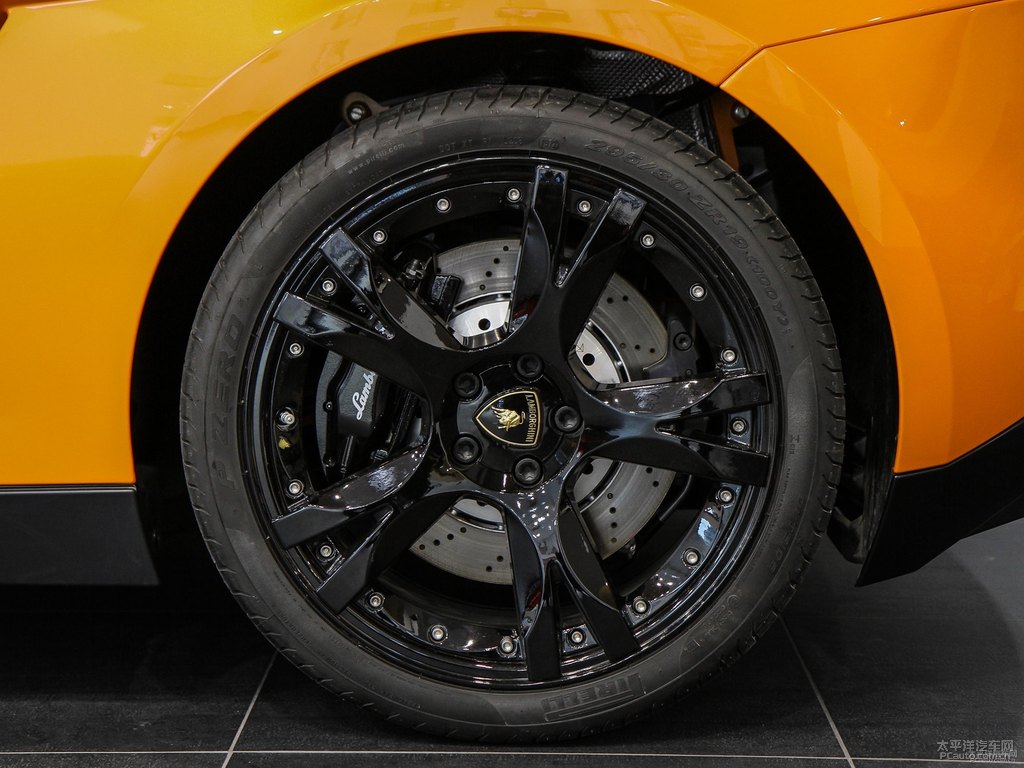 ɫwGallardo܇^DƬ