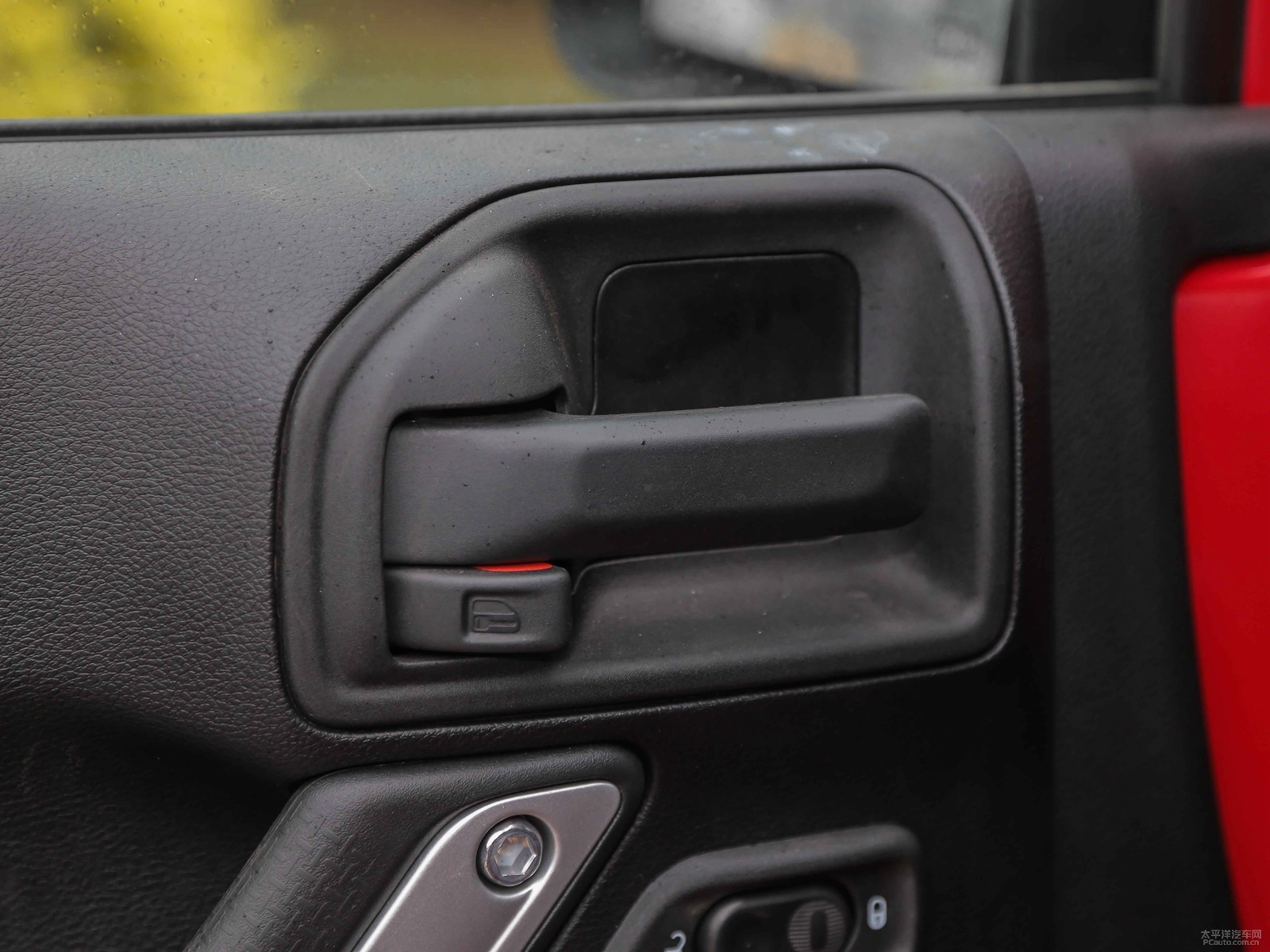 牧馬人空間高清大圖