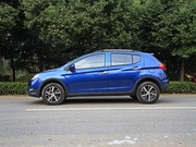 2015款 1.5L 手動豪華型 2015款 1.5L 手動豪華型