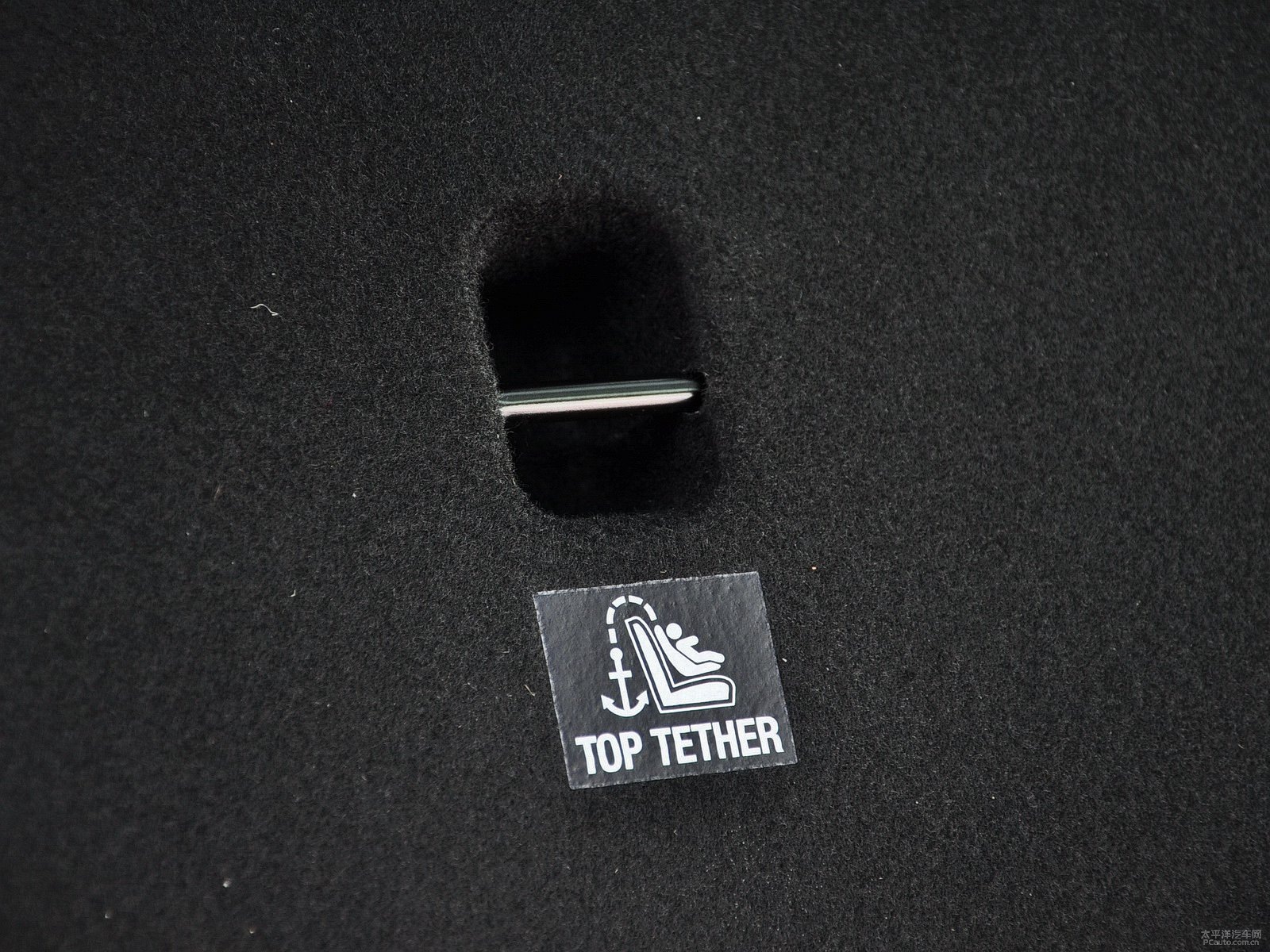 奔馳GLA(海外)內(nèi)飾高清大圖