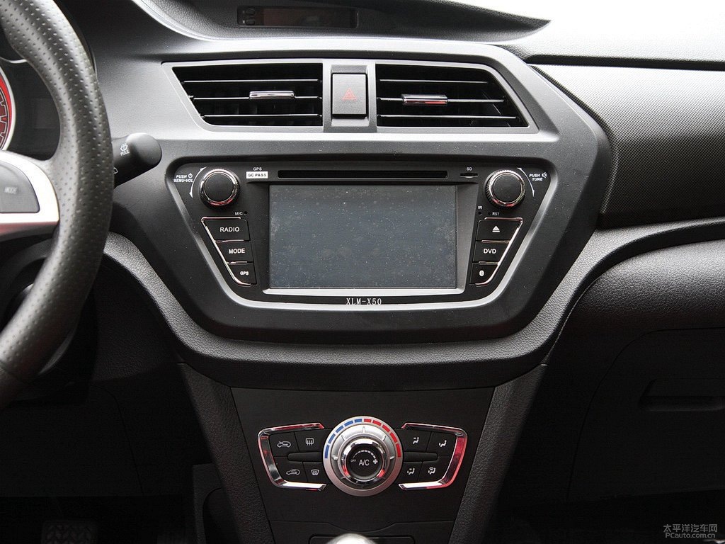 力帆X50內飾高清大圖