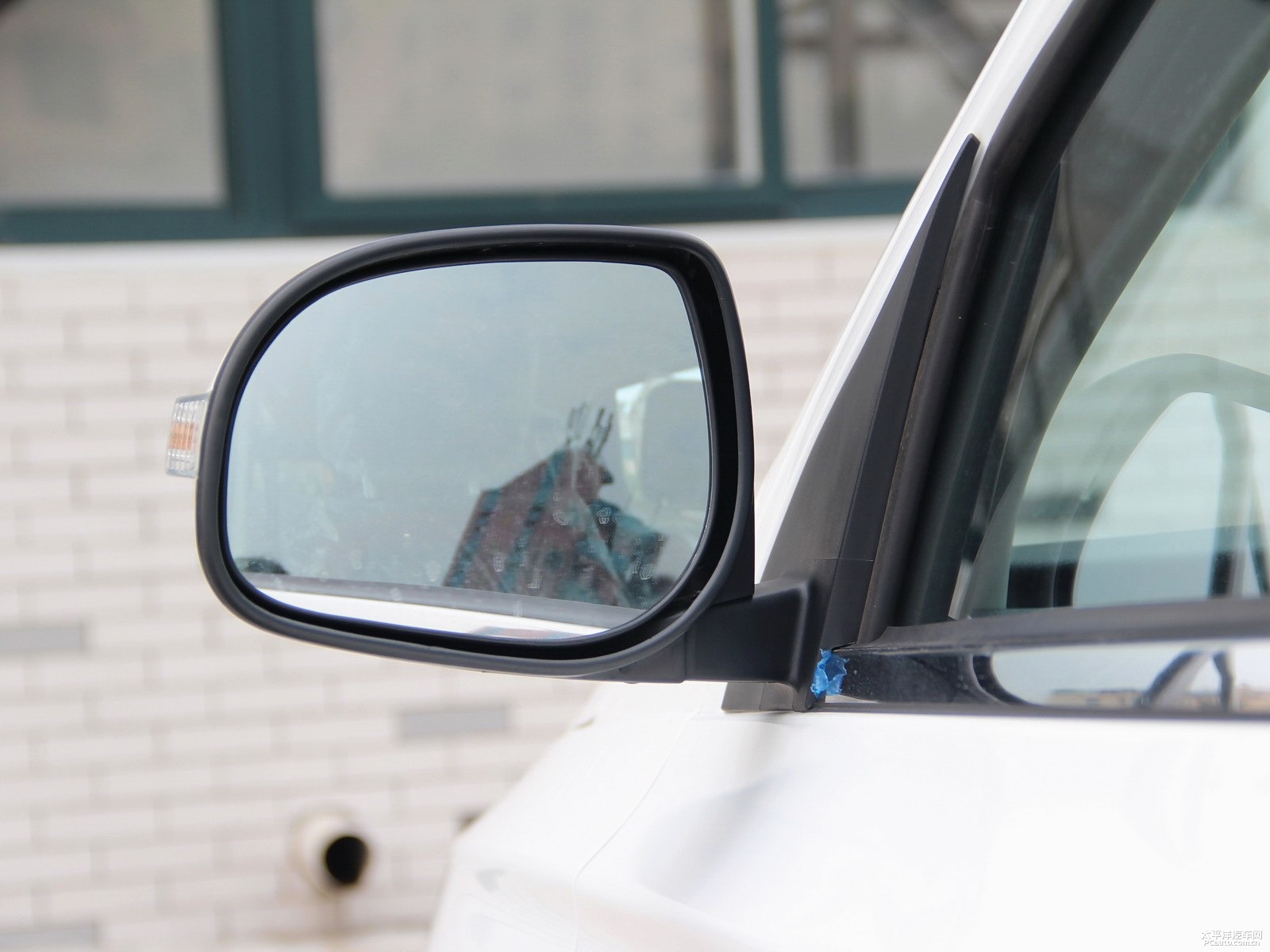 北汽幻速S3外觀(guān)高清大圖