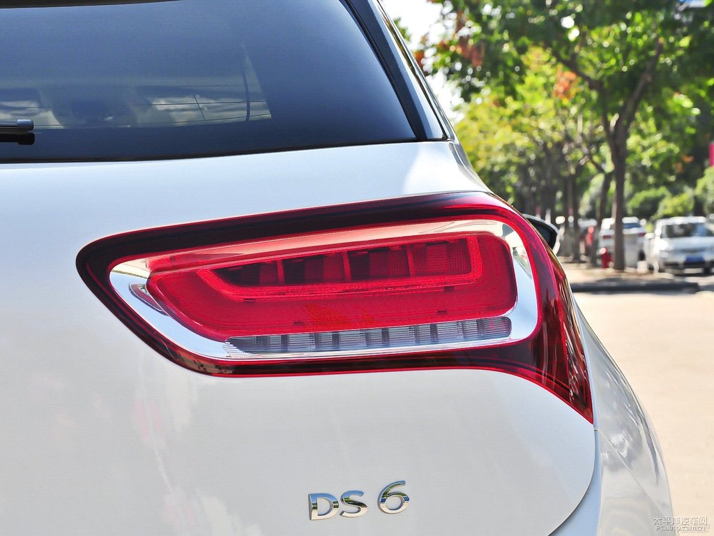 DS 6܇β^DƬ