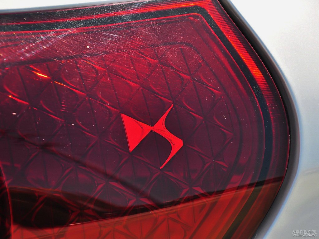 DS 6܇β^DƬ