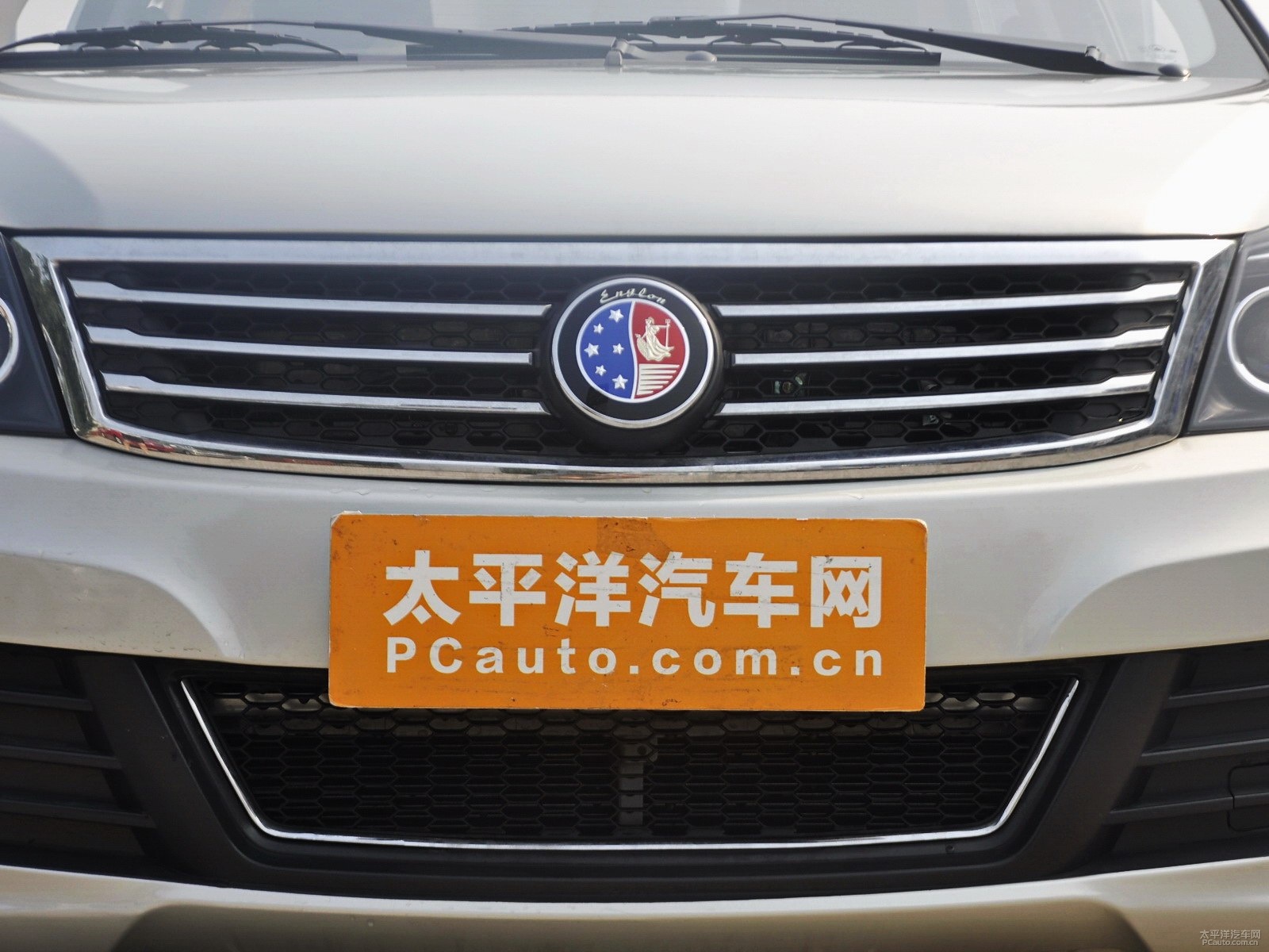 新金剛外觀高清大圖