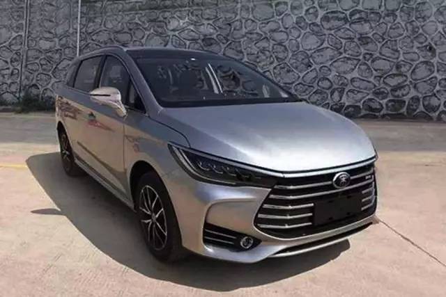 想買後排形同虛設的7座suv?比亞迪宋mpv才是王道