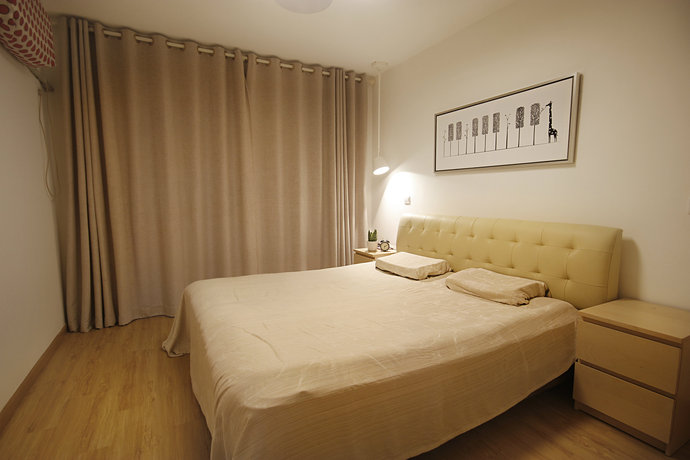 85平日式挑高复式公寓卧室装修效果图