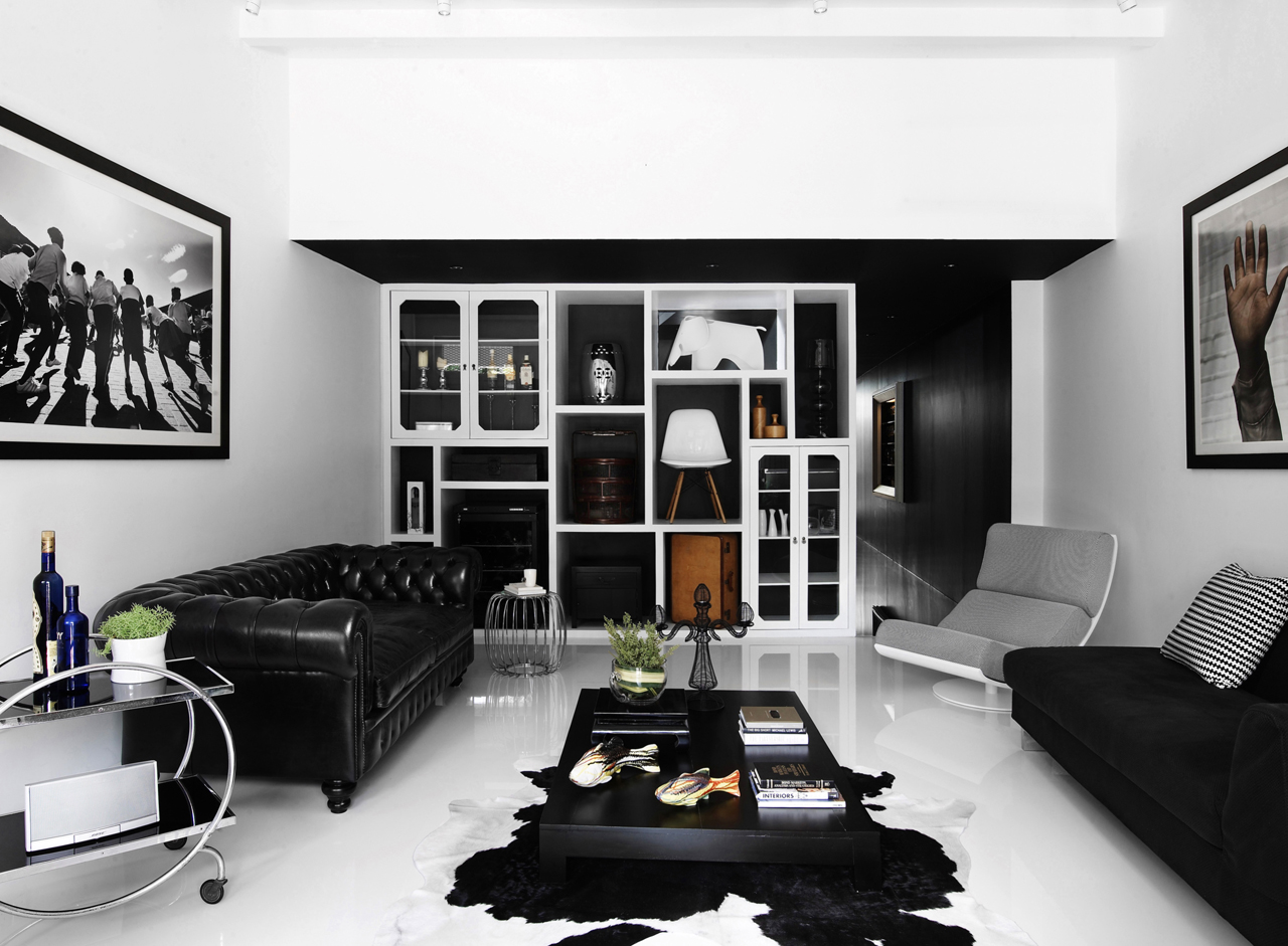 现代黑白复古别墅客厅装修效果图