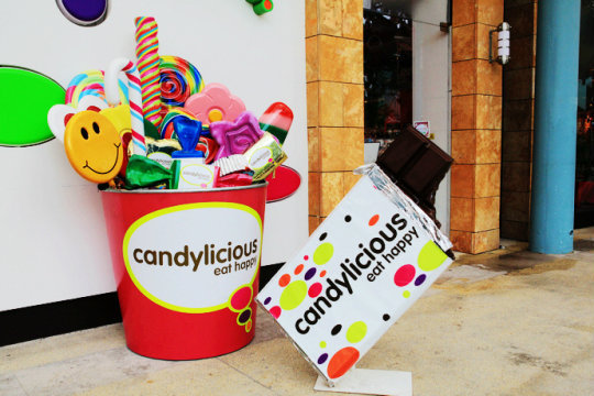 ѵ Candylicious