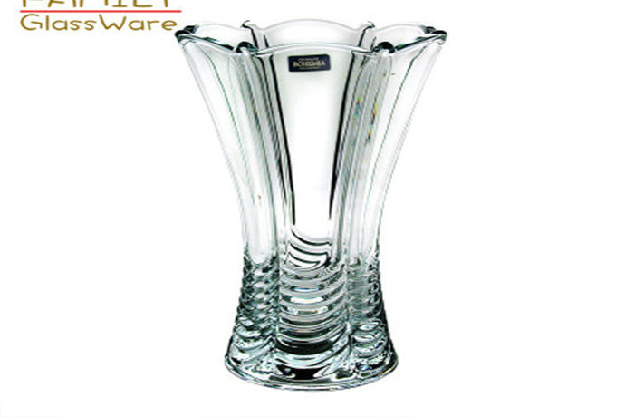  水晶玻璃花瓶