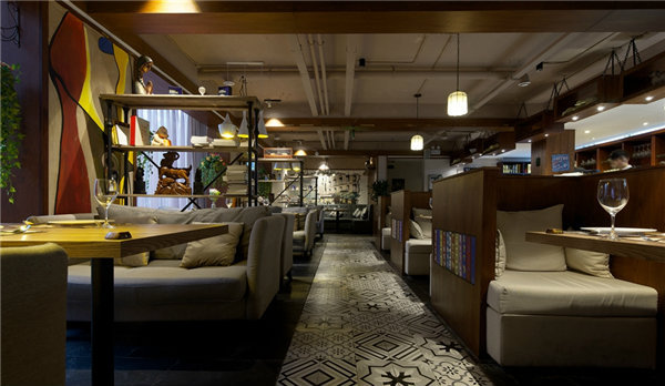 800平美式工业风格咖啡厅图片欣赏