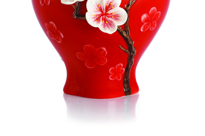 白玉沁香-梅花小花瓶