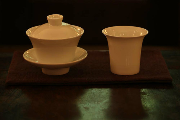 中式茶杯效果图