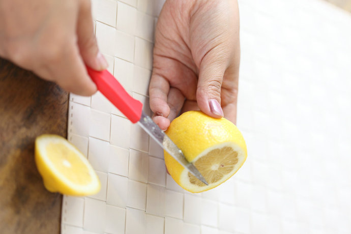清新自然柠檬香氛DIY步骤图