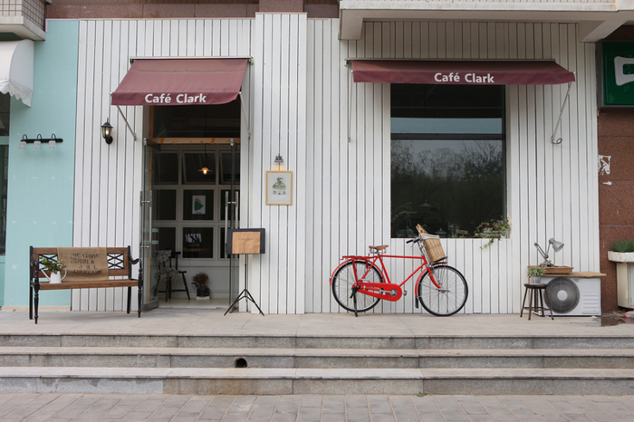 日式风格Café Clark咖啡店设计欣赏