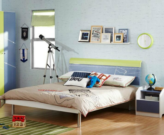 现代卧室铁艺床装饰效果图