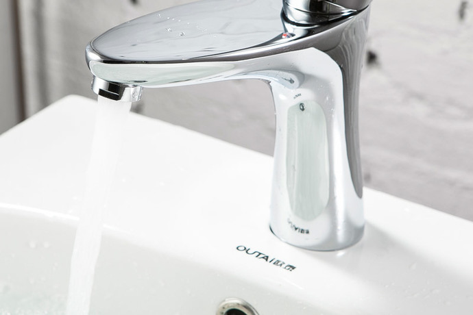 outaiŷ̩ԡѵˮͷʽͷƷȫͭƸ