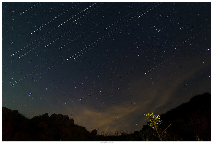 七夕那天的流星雨和星轨