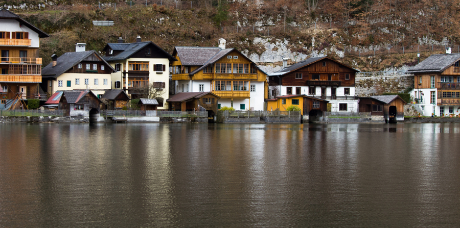 ŷ֮µʩ(Hallstatt)С