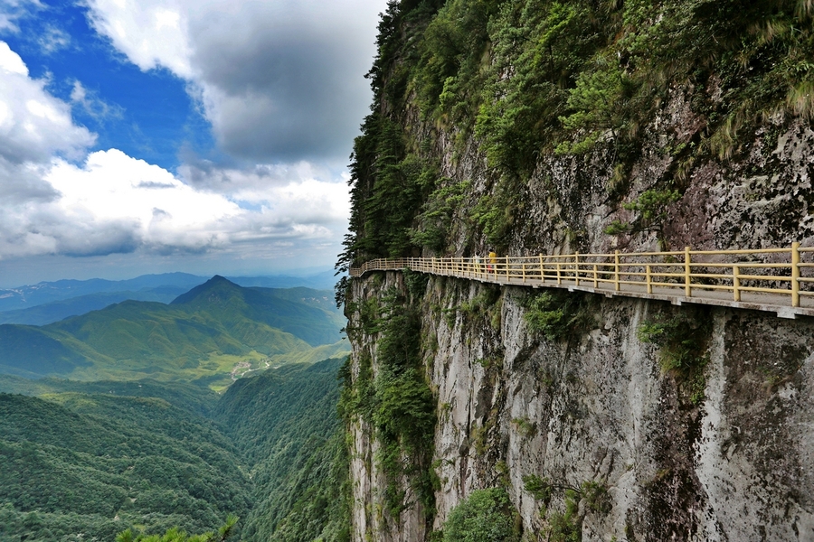 明月山之現代險峻棧道--江西自駕(3)