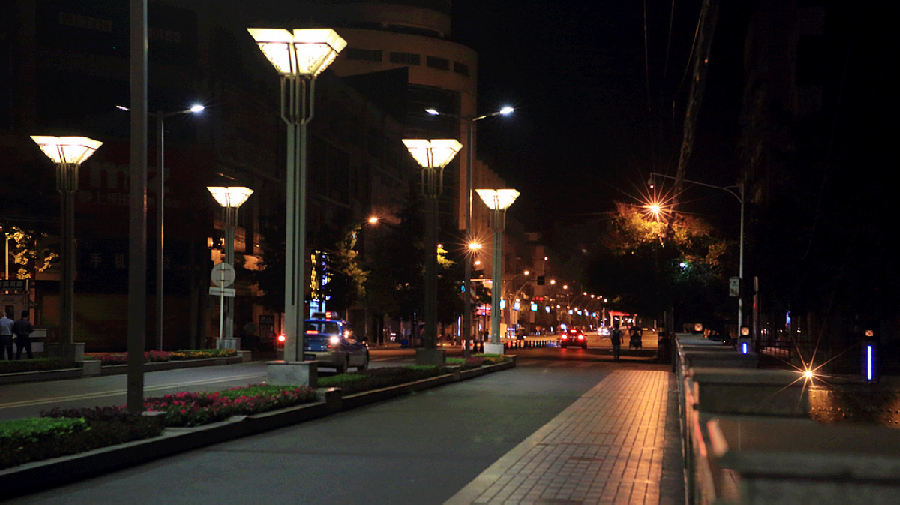 小城夜景(攝於成都蒲江)