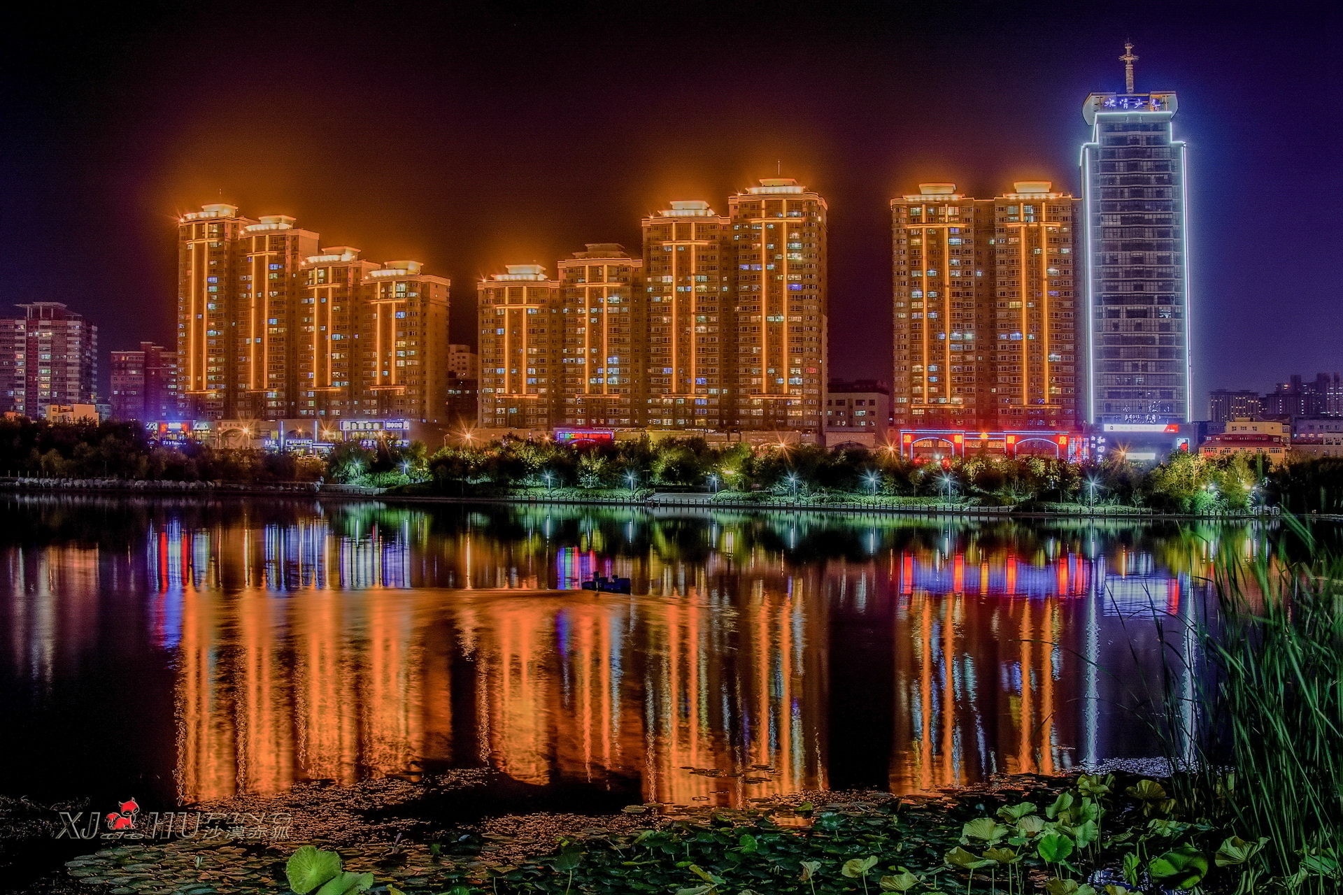 乌鲁木齐夜景 - 乌鲁木齐景点 - 华侨城旅游网