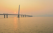 灰霾下的深圳湾大桥