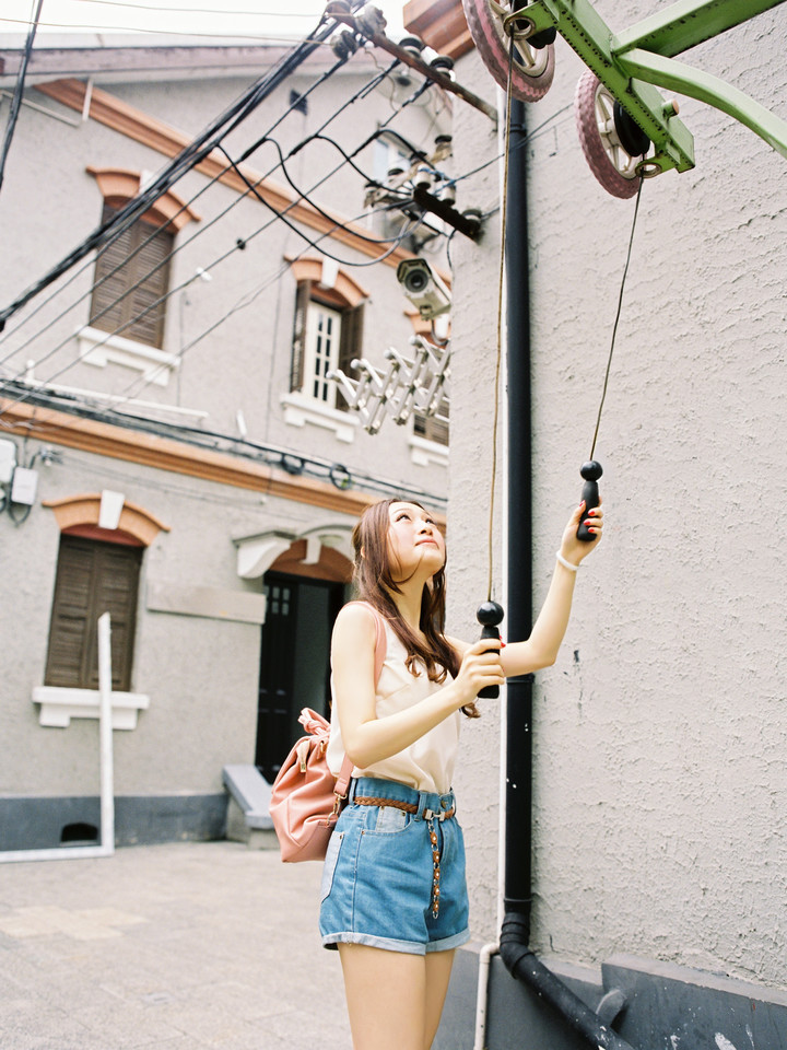 Street.Luna