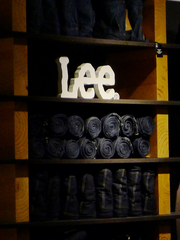 Lee