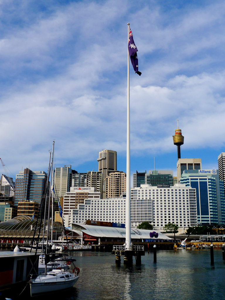 Darling Harbour  -------- 4