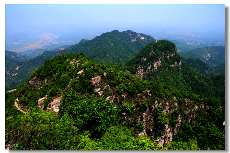 登河南汝陽峴山(鐵頂山)