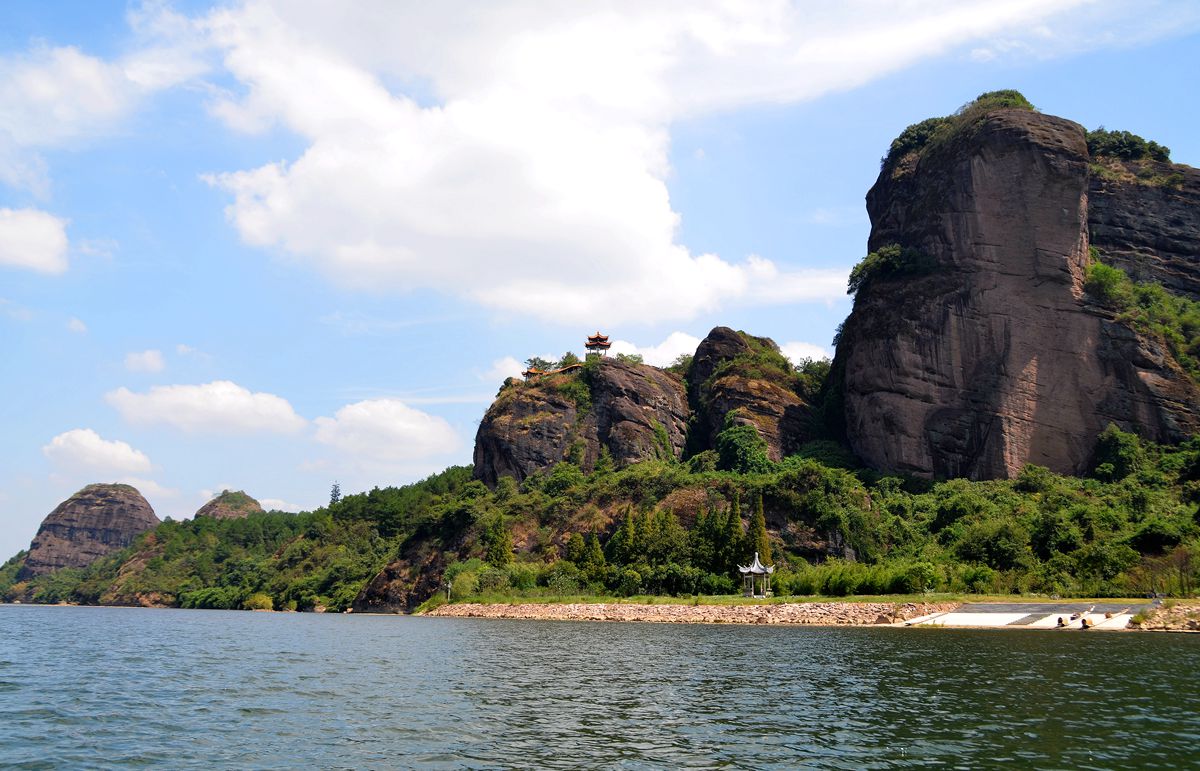 龍虎山竹筏漂流記