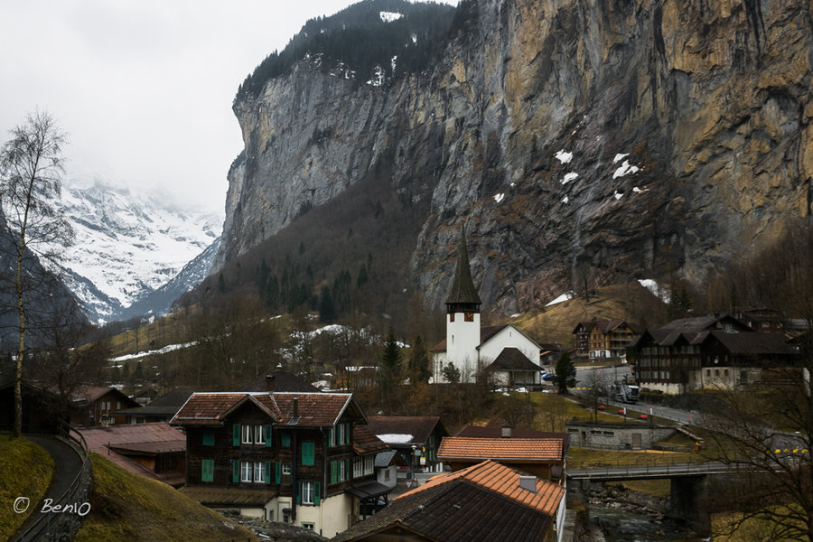 ŷ֮ʿС Lauterbrunnen (ز)