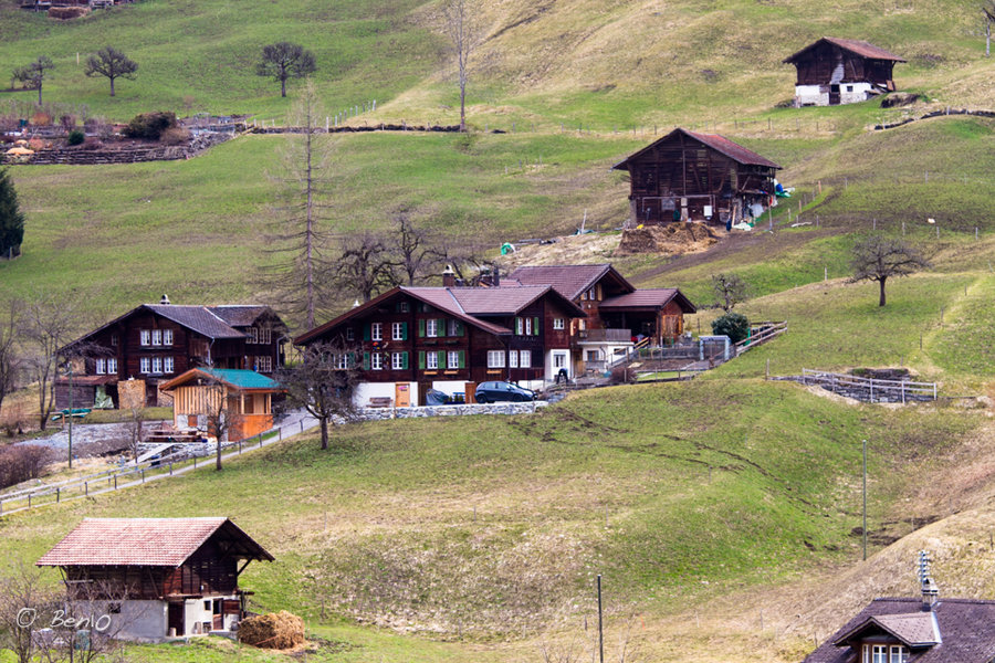 ŷ֮ʿС Lauterbrunnen (ز)