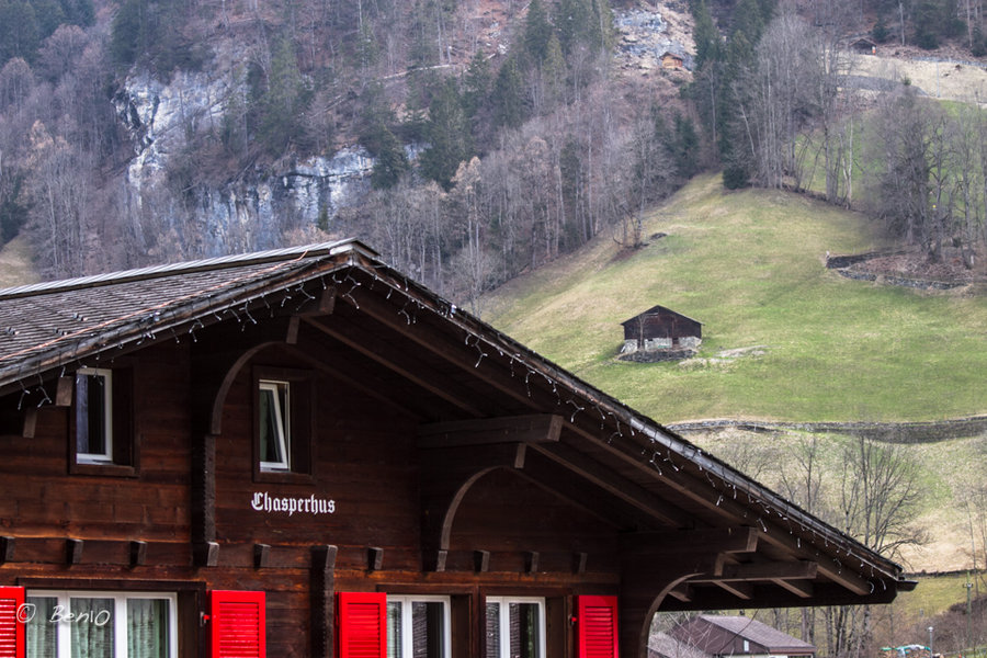 ŷ֮ʿС Lauterbrunnen (ز)