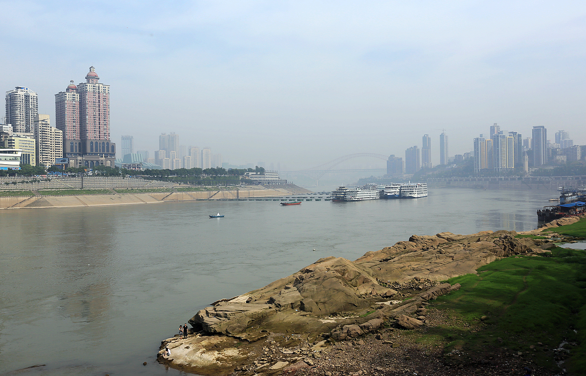 重庆江边照片图片