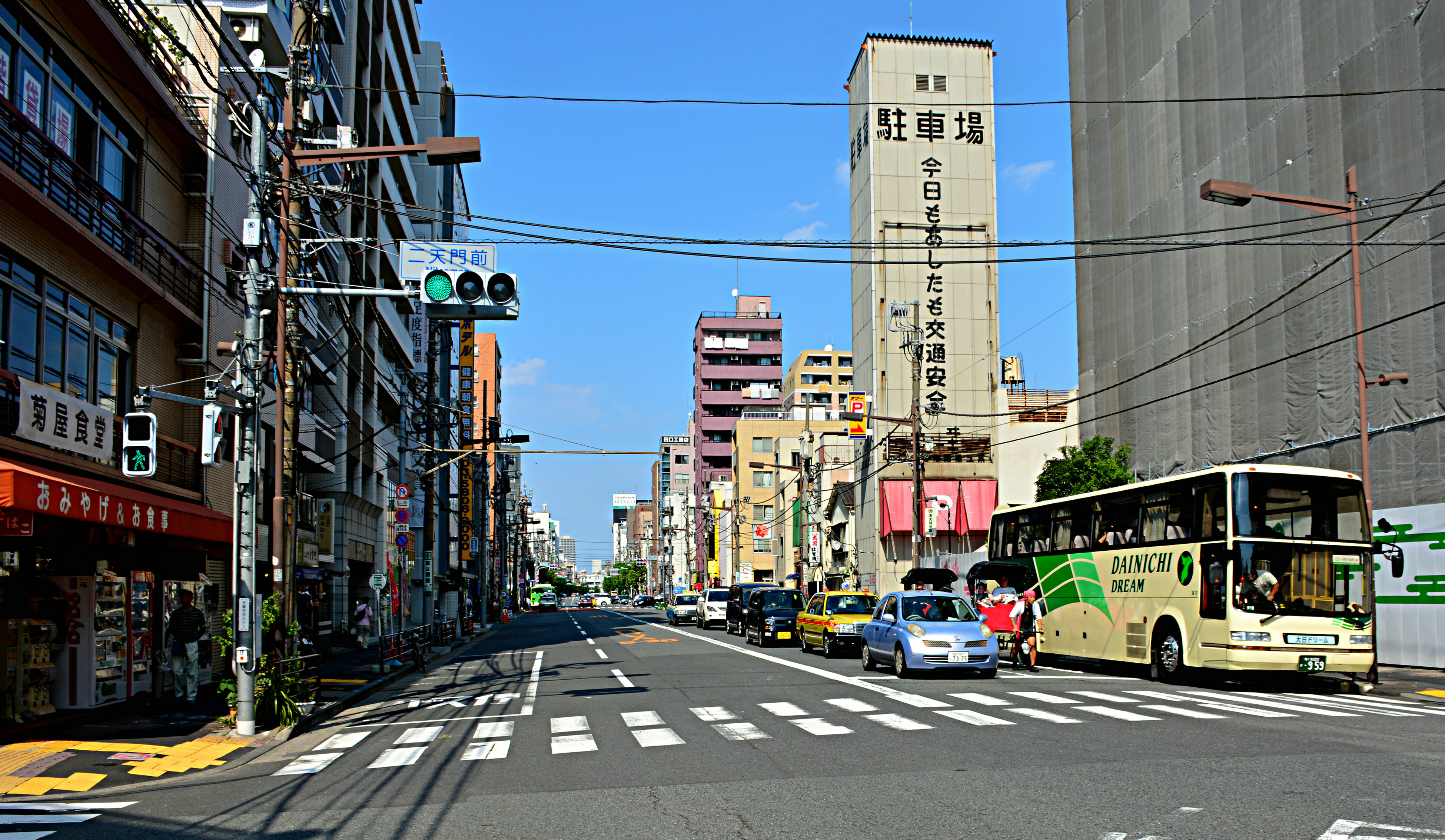 东京街道壁纸高清图片