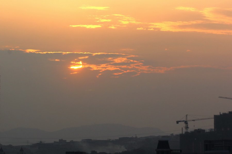 朝陽與落日