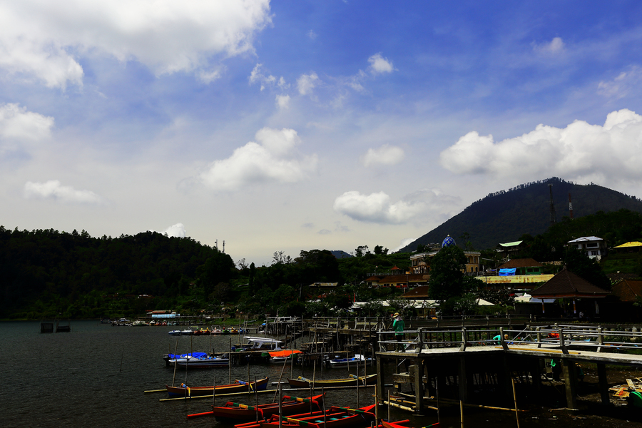 嵺ˮPura Ulun Danau Beratan)