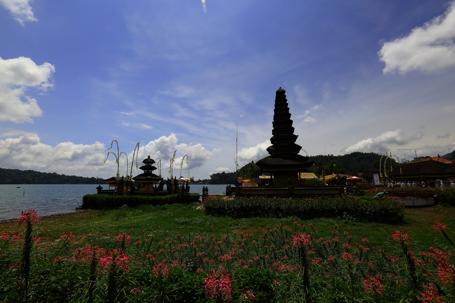 嵺ˮPura Ulun Danau Beratan)