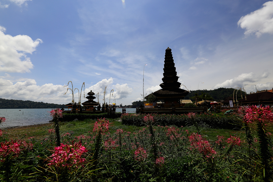 嵺ˮPura Ulun Danau Beratan)