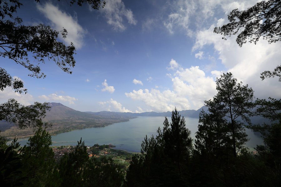 嵺壩ͶŶ(Danau Batur)