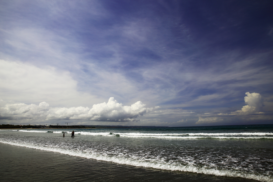 嵺ʮģ̲(Kuta Beach)