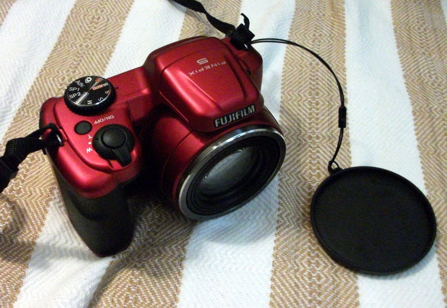 ̨С-FinePix S8600