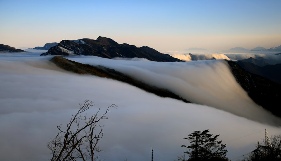 新观云海景点二郎山