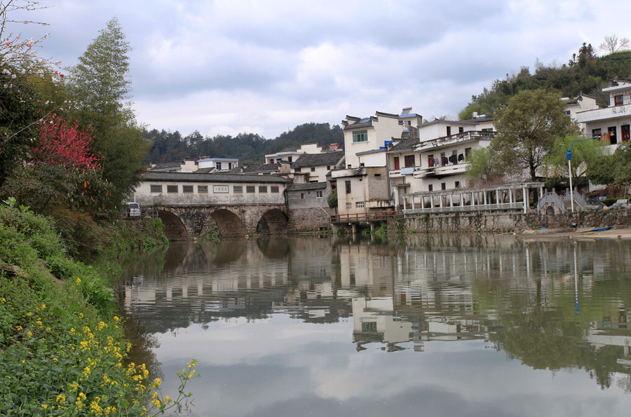 歙縣石潭北岸古廊橋